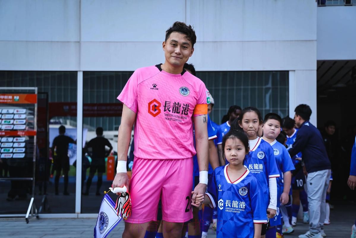 五甲联赛南一区球队巡礼：龙港新世纪足球俱乐部